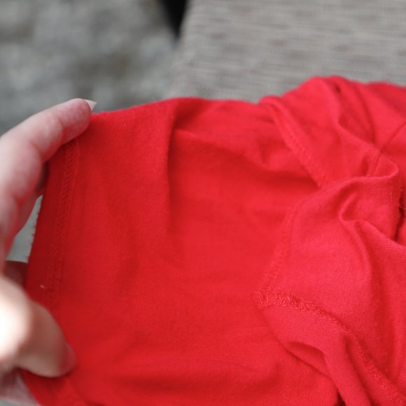 Red Dress - Picture 11 of 11